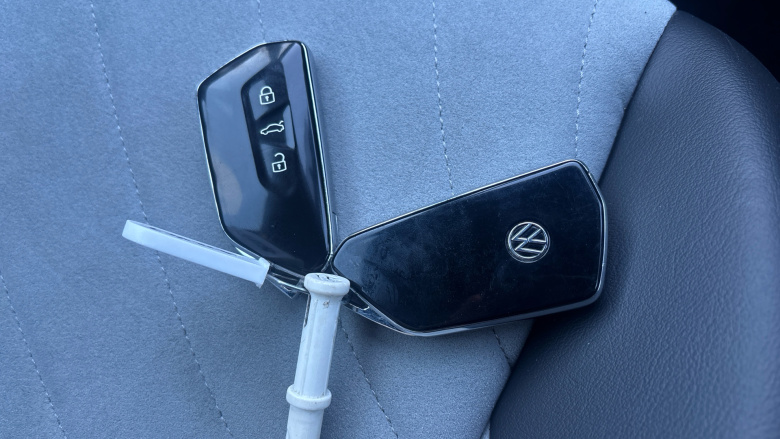 Volkswagen ID.3 150kW Family Pro Performance 58kWh 5dr Auto Electric Hatchback